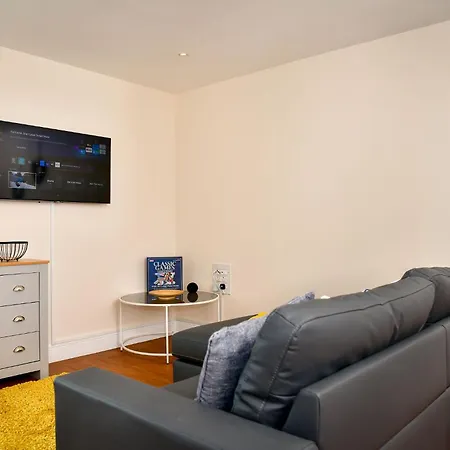 Just Stay Wales - Meridian Bay Beachfront Apartment With Private Secure Parking Swansea Exterior photo